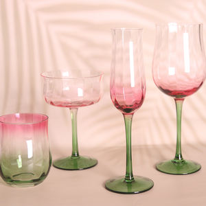 Collezione di Calici da Vino in Cristallo Fatti <span class=keywords><strong>a</strong></span> Mano Stile Europeo con Tulipani Rosa e Verdi Design Creativo della Fabbrica di Vetreria di Shanxi Nuovi Arrivi - Product Image 2
