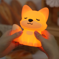 Lampe en silicone souple à commande tactile en forme de renard kawaii, éclairage chaud, décoration de chambre d'enfant, lampe de chevet LED pour bébé et enfant