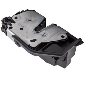 Système de verrouillage centralisé pour BMW Série 5 quatre portes, compatible avec les modèles 51217318424 et 51217318421 - Product Image 2