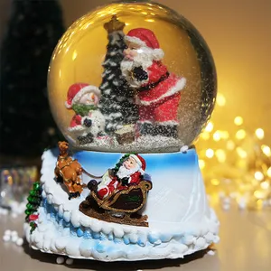 نمط جديد عيد الميلاد هدايا الموسيقى صناديق سانتا الرنة كرة ثلج راتنج للأطفال