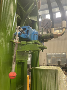 Petite presse à balles Hey à bas prix pour carton de rebut - Product Image 2