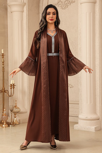 Conjunto de 3 Piezas de Abaya Musulmana de Lujo al por Mayor de Dubái, Estilo Modesto para Eid, con Adornos Plateados y Mangas de Campana, para Todas las Ocasiones, Kaftan, Vestido de Ramadán - Product Image 6