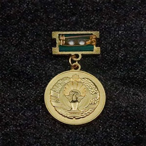 Nhà sản xuất bán sỉ tùy chỉnh ngực Huy hiệu conmemorativa Honor giải thưởng huy chương để tùy chỉnh với Ribbon Nhung hộp - Product Image 6