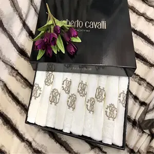 China Manufacturers Luxury Fashion Design high quality Rose Flower Printed Lace Towels Wholesale water absorption