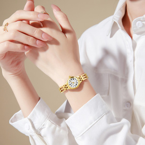 Reloj de Cuarzo para Mujer con Esfera Dorada y Números Romanos, Reloj de Pulsera Clásico con Brazalete de Metal para Damas, Formal y de Uso Diario - Product Image 1