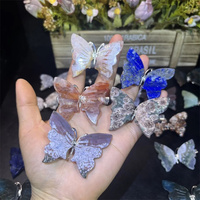 Vente en gros d'animaux mignons en cristal Pierres de guérison hibou en jade blanc pour la décoration