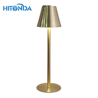 Lampe de table LED créative rechargeable pour restaurant Lumière romantique moderne de luxe sans fil pour dîner