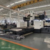 Centre d'usinage vertical CNC 5 axes Taiwan Dawei DVMT DVF6033 pour le travail des métaux