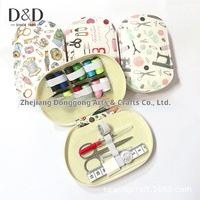 Kit de couture de voyage portable avec étui à fermeture éclair, ensemble d'accessoires de couture d'urgence pour la réparation de vêtements à domicile, pratique pour l'hôtel et le bureau