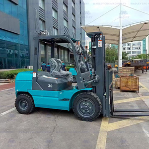 รถยกออลเทอร์เรน 4x4 ขนาด 2.5 ตัน 3 ตัน 5 ตัน ยกสูง 6 เมตร แบบยกขึ้นเอง เครื่องยนต์ดีเซล - Product Image 5