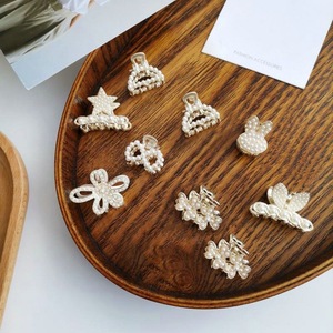 Gran venta al por mayor soporte personalizado horquilla flor conejo Mini Metal pequeña perla pinza para el pelo para niña Mujer Accesorios - Product Image 1