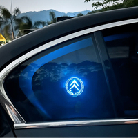 Nouvelle lumière ambiante triangulaire pour voiture, lumière intelligente à détection de lumière, ornement lumineux LED RGB, lumière ambiante pour voiture