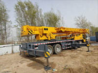 Grue d'occasion QY70K /2 de 70 tonnes, équipement authentique, utilisée mais non abusée, meilleur prix, moteur, hauteur de levage 40m, vente chaude