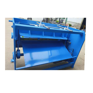 Высокоточный полуавтоматический 2 мм Электрический Гильотинный режущий станок с двигателем для нержавеющей стали - Product Image 3