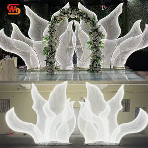 ฉากหลังโค้งโลหะสำหรับงานปาร์ตี้ ตกแต่งด้วยวัสดุเหล็กและไฟ LED สำหรับงานแต่งงาน งานปาร์ตี้ และงานอีเว้นท์ - Product Image 3