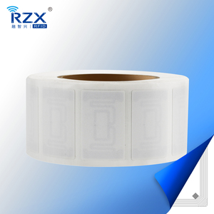 Étiquette RFID UHF longue portée 860-960 MHz pour le suivi des stocks de vêtements en vente au détail – Direct Usine - Product Image 3