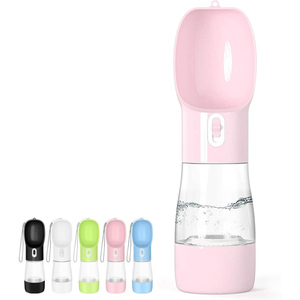 Bouteille d'eau portable 4-en-1 pour chien avec rangement pour nourriture et pelle à déjections – Vente en gros fabricant - Product Image 1