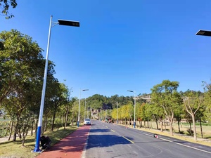100W 集成一体式 <span class=keywords><strong>LED</strong></span> 单晶硅太阳能路灯 IP65 14000LM 道路应用磷酸铁锂电池照明 - Product Image 6