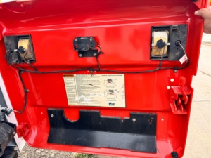 Minicargador <span class=keywords><strong>Bobcat</strong></span> S300 Usado, Cargador de Dirección Deslizante con Capacidad de 1.3 Toneladas, Cargador de Ruedas para Uso Agrícola - Product Image 4