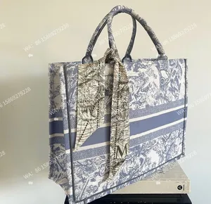 Bolsos italianos de lona bordada para mujer, bolsas de mano de lujo, último monedero, 2021