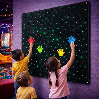 Tapis en fibre optique interactif pour l'exploration sensorielle, expérience visuelle apaisante, tapis scintillant en fibre optique pour centre de thérapie