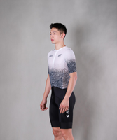 Combinaison de triathlon personnalisée, vêtements de course à pied et de cyclisme, fabricant de vêtements de course, manches courtes, séchage rapide, respirant, sans couture, léger