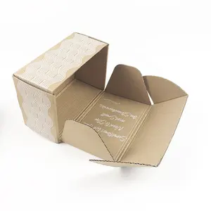 กล่องกระดาษลูกฟูกแบนแบบเป็นมิตรต่อสิ่งแวดล้อมกล่องบรรจุภัณฑ์กระดาษคราฟท์แบบกำหนดเอง