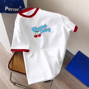 T-shirt imprimé cerise Cherish Today pour homme, manches courtes, coupe classique, 100 % coton jersey, bordure contrastante, style streetwear - Product Image 3