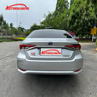 Autos Usados Híbridos Toyota Corolla Sedán Automático Tracción Delantera Volante a la Izquierda Asientos de Cuero Cámara Trasera Auto Usado 1-25000KM Precios de Fábrica