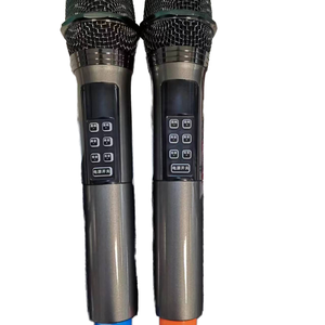Système de microphone sans fil double canal 2 micros professionnels portatifs pour utilisation en <span class=keywords><strong>studio</strong></span> Vente en gros d'usine - Product Image 1