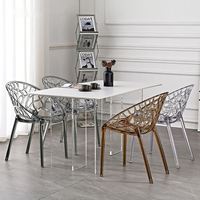 Chaise Chiavari transparente empilable en acrylique pour événements, mariages et banquets d'hôtel – Offre spéciale