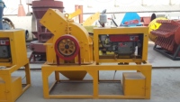 Broyeur à marteaux en argile pour le broyage de la pierre, Broyeur à marteaux en béton pour cendres volantes, Prix portable de la machine à concasser les marteaux du sol