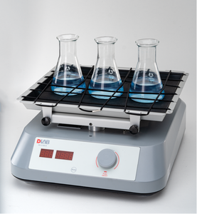LABはSK-O180-S低速ダブルLEDデジタルオービタルシェーカーを使用 - Product Image 2