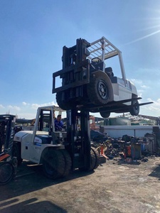 Montacargas TCM FD100 de 10 Toneladas, Producción 2020, Motor Diésel ISUZU, Construcción Resistente, Operación Confiable, Tracción en las Cuatro Ruedas, Neumáticos Sólidos, Usado - Product Image 6