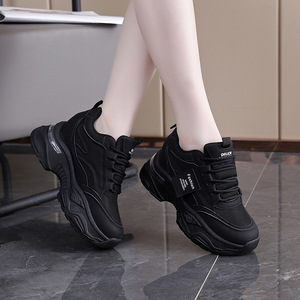 Chaussures décontractées à talon compensé pour femmes, style marche, confortables, baskets à plateforme pour femmes, chaussures confortables pour femmes - Product Image 5