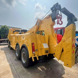 Camion de remorquage et de dépannage Foton 8X4 25 tonnes, véhicule de sauvetage intégré robuste - Product Image 4
