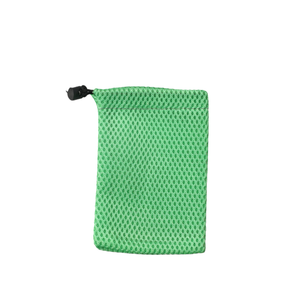 Pequena Bolsa de Malha de <span class=keywords><strong>Nylon</strong></span> Preta Elegante com Cordão e Etiqueta Tecida, Lavável, para Presentes 9X13 CM - Product Image 2