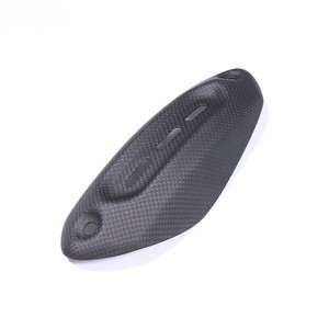 Cache d'échappement en fibre de carbone sèche 3K léger et haute résistance, compatible avec Ducati Hypermotard 950 2019-2025 SP RVE, finition brillante ou mate - Product Image 6