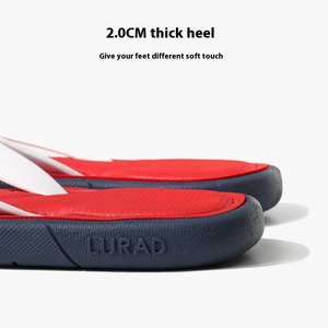 Nouveauté 2024 : Tongs élégantes pour hommes, sandales résistantes à l'abrasion, logo imprimé en 3D, tongs plates à bout ouvert, plage - Product Image 3