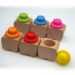 Boîte <span class=keywords><strong>de</strong></span> rangement pour dents en bois multicolores, boîte en forme <span class=keywords><strong>de</strong></span> <span class=keywords><strong>dent</strong></span> avec un visage souriant mignon pour les nouveau-nés, les bébés, la première collection <span class=keywords><strong>de</strong></span> dents <span class=keywords><strong>de</strong></span> <span class=keywords><strong>lait</strong></span> - Product Image 6