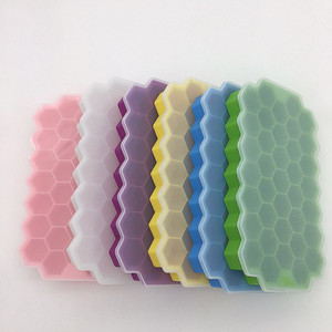 Molde de Hielo Creativo en Forma de Panal con Tapa, 37 Compartimentos, Bloque de Silicona Flexible para Congelador, Máquina para Hacer Helados Caseros y Comida para Bebés - Product Image 6