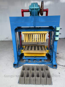 Máquina para Fabricar Ladrillos de 4-40, Capacidad de Producción Estable, Venta Caliente en Malawi, Utiliza Polvo Mineral <span class=keywords><strong>Local</strong></span>, Máquina Formadora de Bloques. - Product Image 2