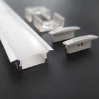 Machine de découpe de profilés LED en aluminium, scie à tube carré en aluminium extrudé pour système de cubes - Offre Spéciale