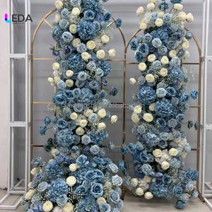 LEDA - Guirnalda de Flores de Orquídea Blanca y Rosa Azul, Hecha a Mano, Decoración Floral Suave para Bodas y San Valentín - Product Image 1