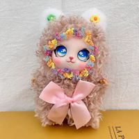 Pendentif Poupée Mignonne aux Cheveux Bouclés, Plusieurs Couleurs Disponibles, Poupée aux Grands Yeux, Accessoires à Suspendre au Sac à Dos, Cadeau, Vente en Gros