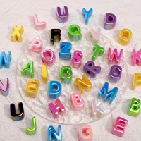 Perles Alphabet Arc-en-ciel Irisées à Grand Trou A-Z en Acrylique pour DIY Porte-clés Bracelet Chaîne de Téléphone Accessoires de Porte-clés