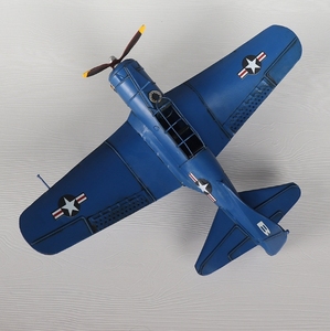 Modellino di Aereo da Caccia in Latta, Stile Vintage WWII, Decorazione per Vetrina, Halloween/Natale - Product Image 3