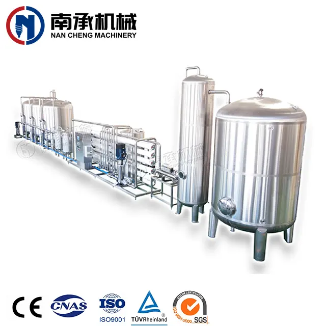 Small Factory Water Treatment Equipment Groundwater Well Water Reverse Osmosis Machinery RO Filter Mineral Water Making Machine