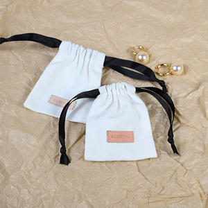 GLAMPKG Cotton Fabric Canvas Gift <b>Pouch</b> <b>Drawstring</b> Jewelry Storage <b>Drawstring</b> Bags <b>Pouches</b> with Microfiber Embossed Logo - Product Image 3