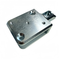 Pièces de blocs aérospatiaux en acier 4140 usinées CNC de précision, directement de l'usine, avec service de perçage et placage au zinc